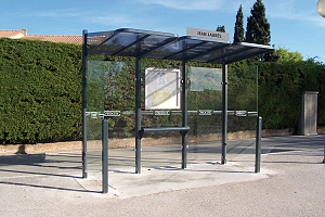 Opěrka CONVI pro instalaci na autobusovou zastávku 100 cm